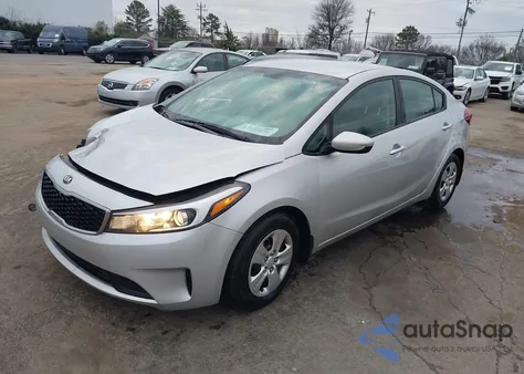 2017 Kia Forte Lx z USA, uszkodzony, nr VIN 3KPFL4A72HE045321